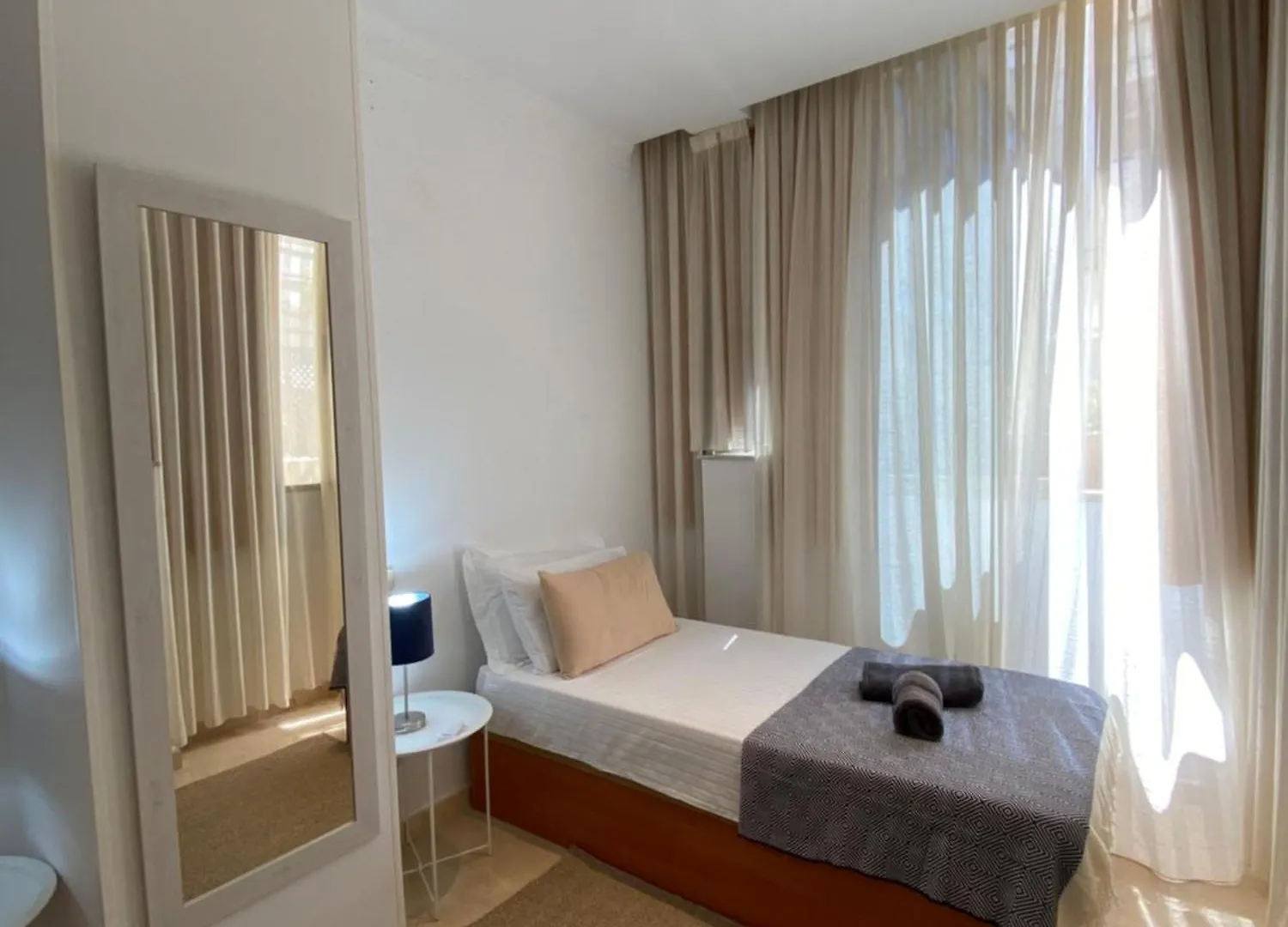 Marbella Beachfront Edificio Mayoral Primera Linea De Playa Y Centro Ciudad Con Barco Opcional Apartman